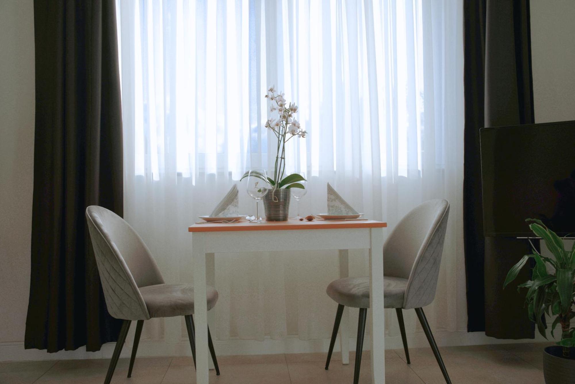 Gepflegtes und schönes Ferienapartment im Neubau Lübeck Zimmer foto